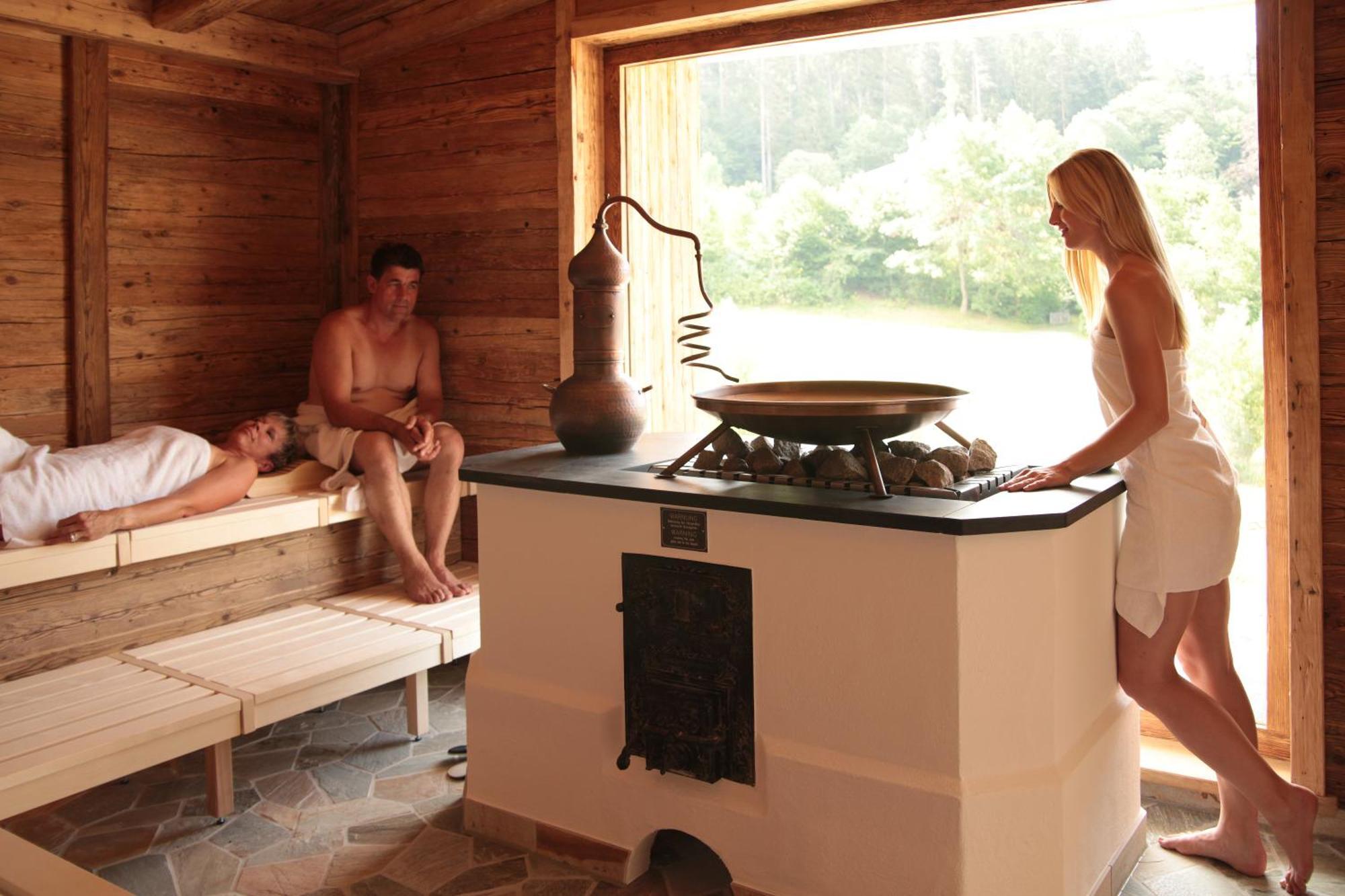 Hotel Heselbacher Hof 바이에르스브론 외부 사진
