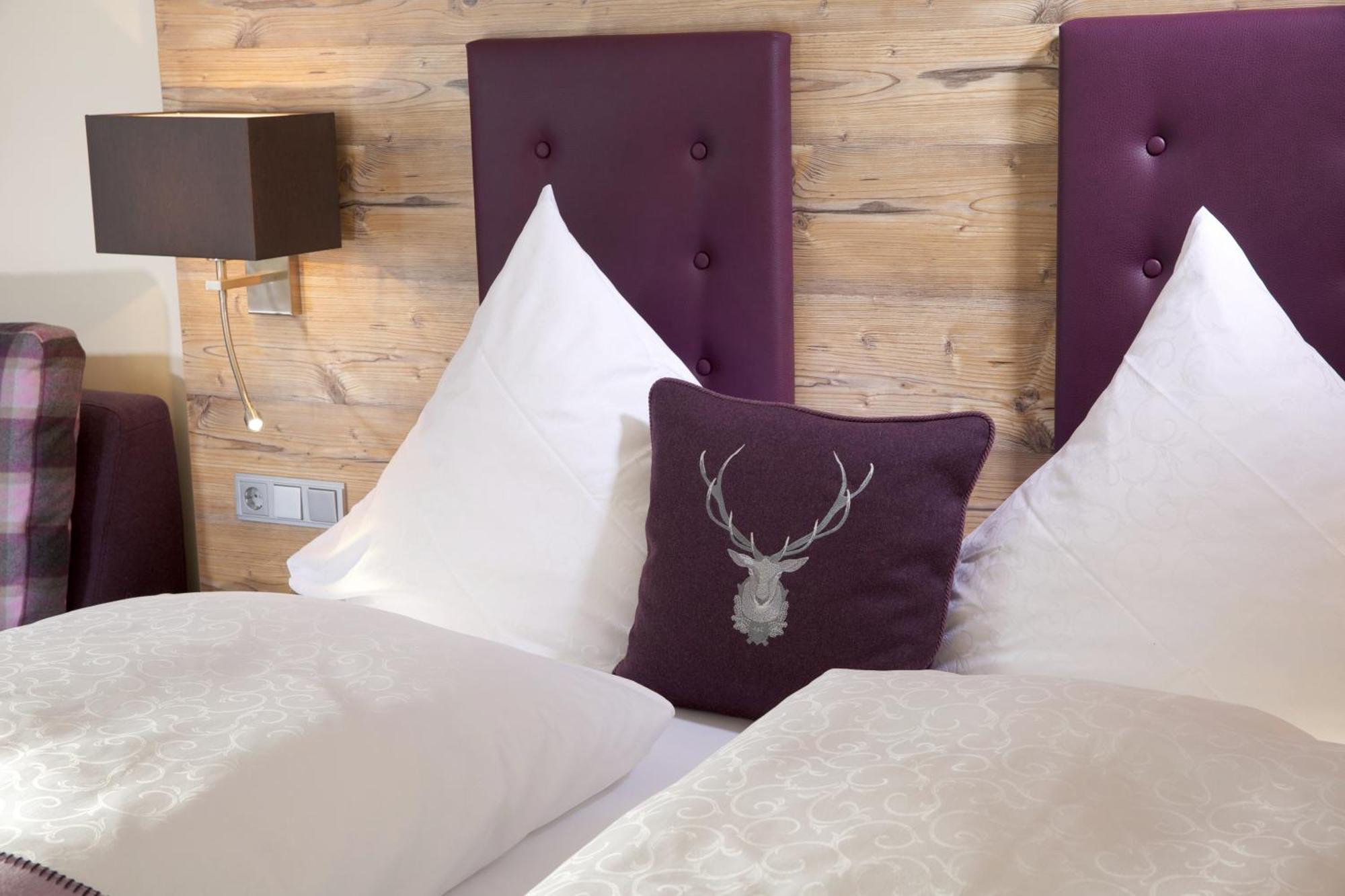 Hotel Heselbacher Hof 바이에르스브론 외부 사진