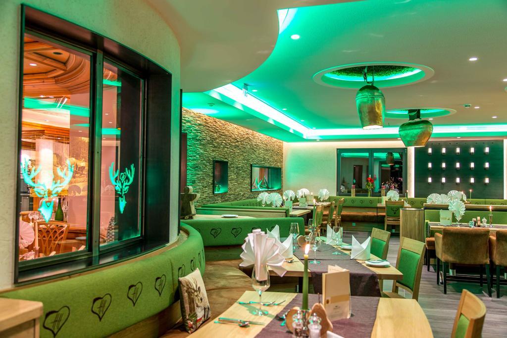 Hotel Heselbacher Hof 바이에르스브론 외부 사진